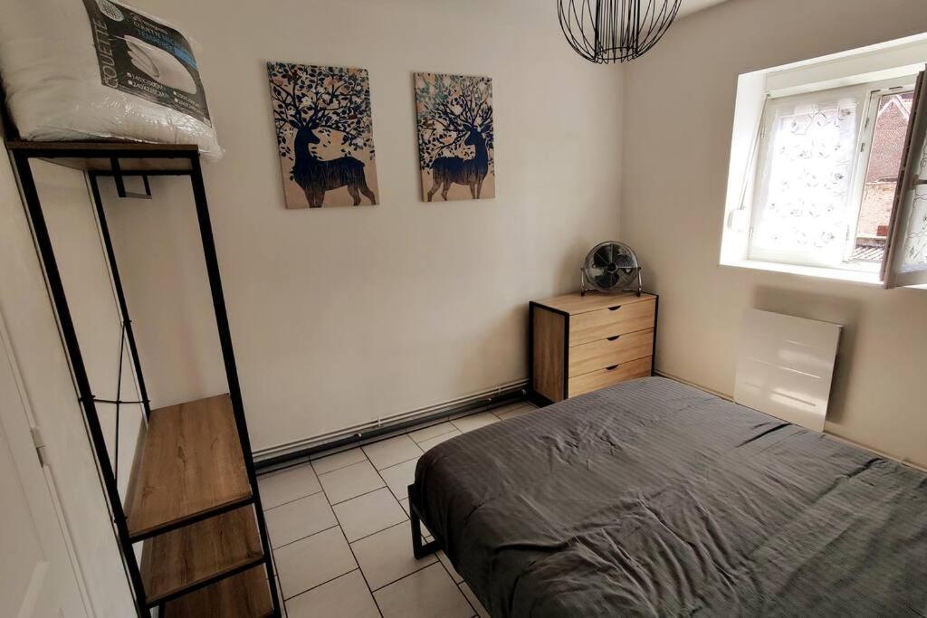 Appartement Style Industriel Au Centre De Douai Exterior photo